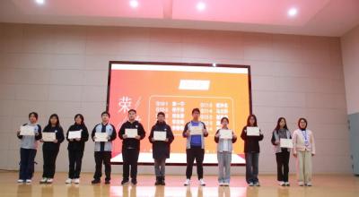 【高中】半程聚力 恒者行远 | SCCSH高中部期中总结大会圆满召开